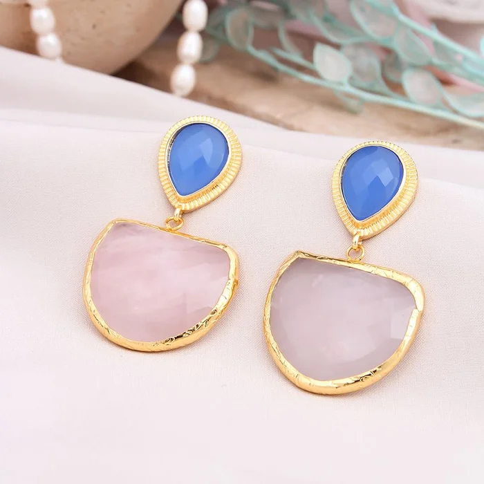 Boucles d’oreilles – Laiton plaqué or, quartz & pierre œil de chat