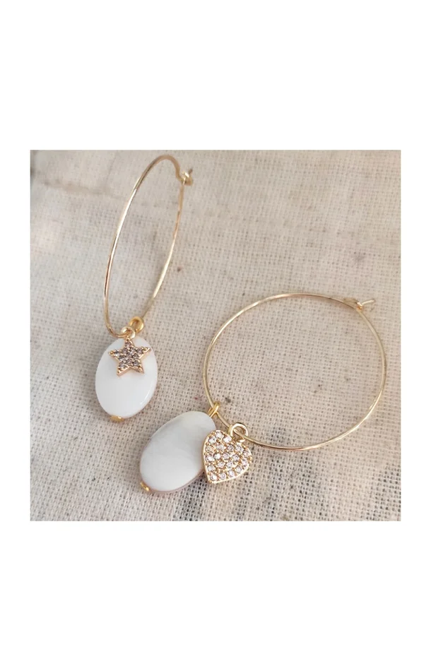 Boucles d’oreilles créoles étoile & cœur – Laiton doré, plaqué or, perle nacré & zircon