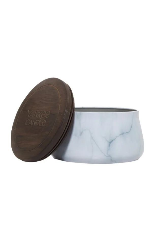 Bougie d’extérieur – Fleurs de tilleul – Outdoor Collection – Modèle medium – 283 g