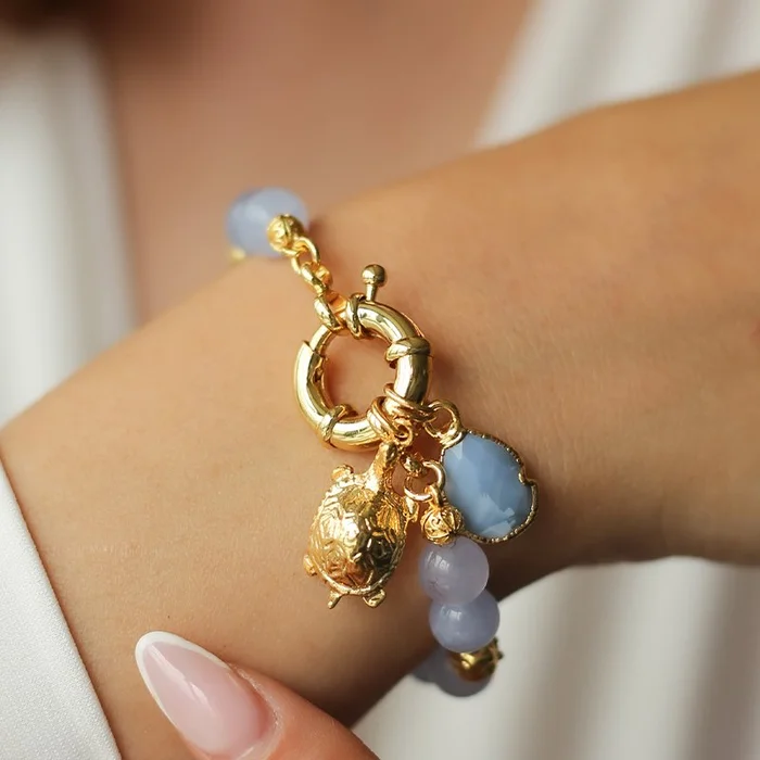 Bracelet – Laiton plaqué or & opale bleue