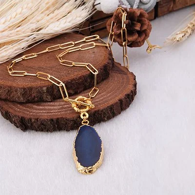 Collier – Laiton plaqué or & agate