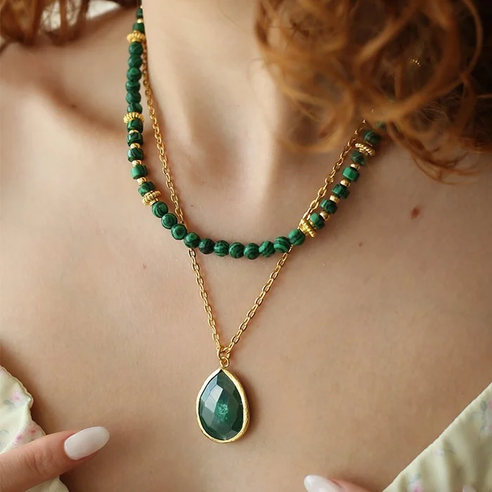 Collier – Laiton plaqué or & malachite