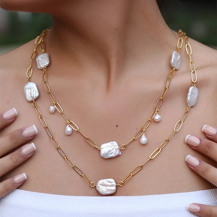 Collier – Laiton plaqué or, perle & nacre