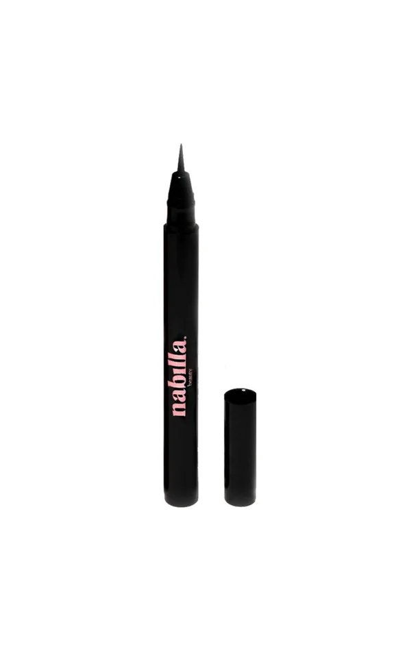 Eyeliner – Liner on Fleek