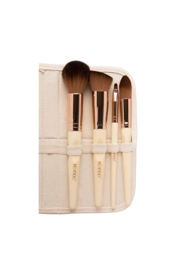 Kit de 4 pinceaux – Teint & lèvres