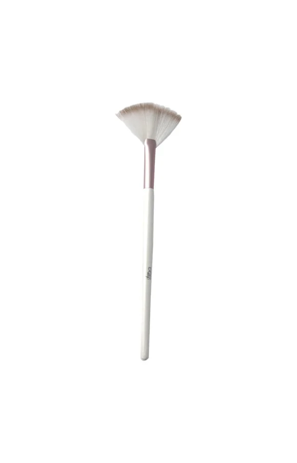 Pinceau enluminateur – N°03 – Teint