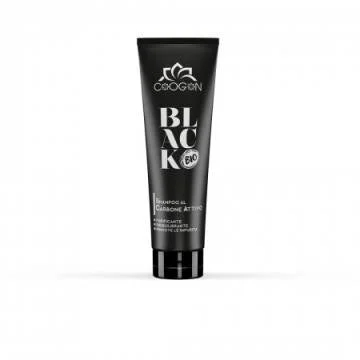 Shampoing au charbon actif